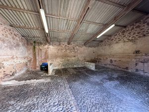 Barn- click for photo gallery